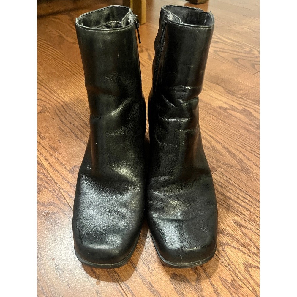 Madeline Favor Black Leather Square Toe Block Heel Ankle Boots Size 8M